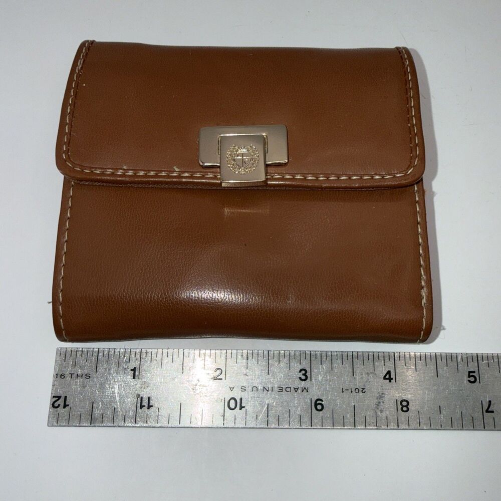 Liz Claiborne Vtg Trifold Cognac Brown Leather VTG Wallet - Picture 6 of 6